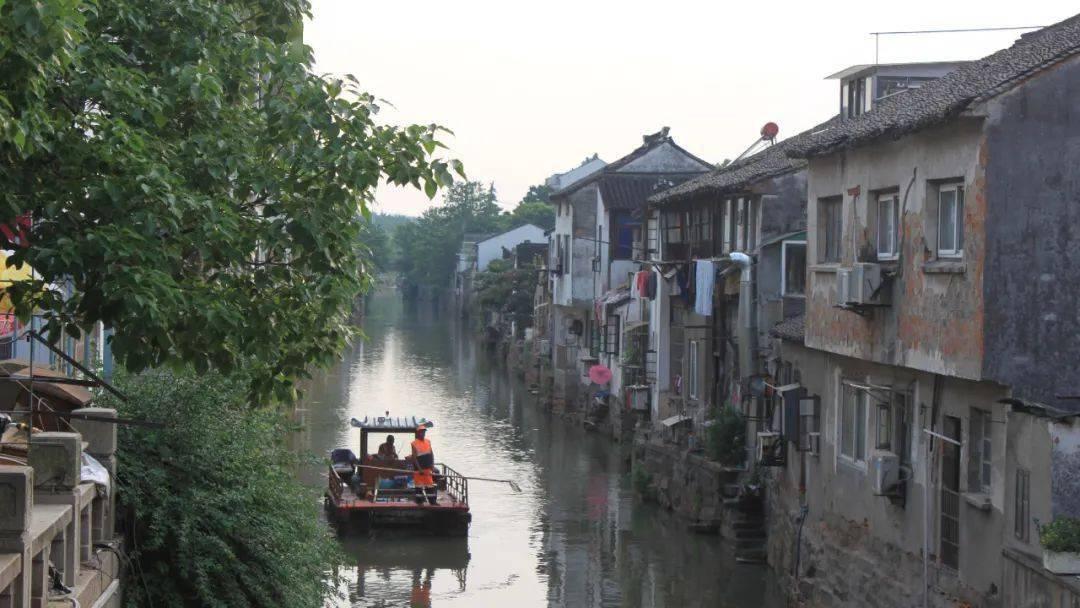 张献忠与南充市嘉陵区的传说故事三:坐骑葬身龙泉镇铜马沟